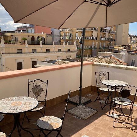 Casa Gaudi Apartment Syracuse ภายนอก รูปภาพ